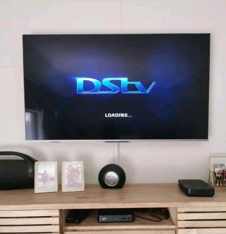 DSTV Experts technician on site